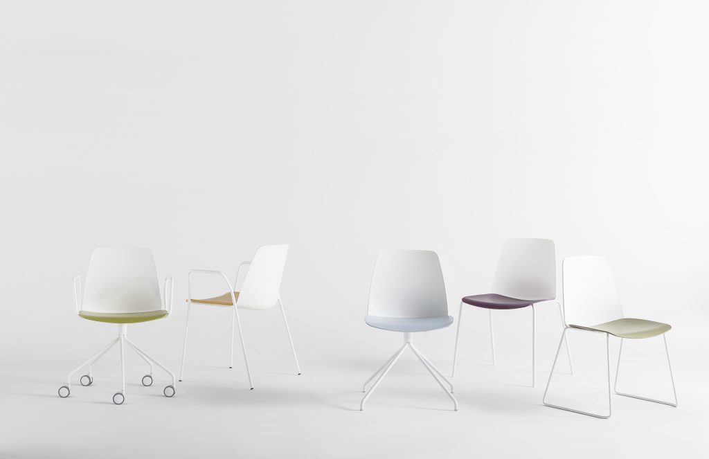 UNNIA Chairs by Simon Pengelly